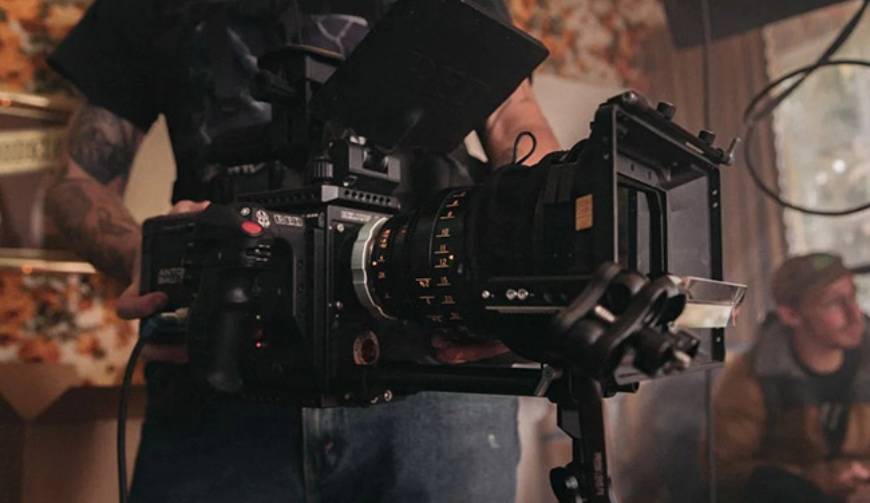 探秘双城市产品视频拍摄：创新功能大揭秘，颠覆你的想象